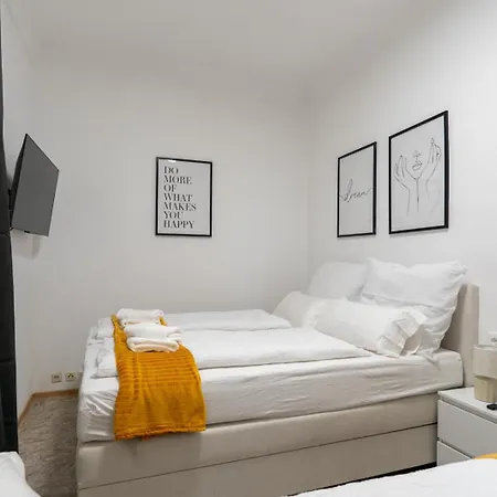 Quiet - 4 Guests - Self Check-in - Netflix - 35m2 Lägenhet Leoben (Styria)