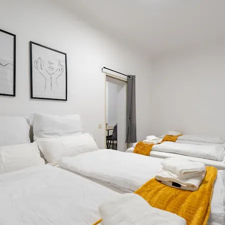 Quiet - 4 Guests - Self Check-in - Netflix - 35m2