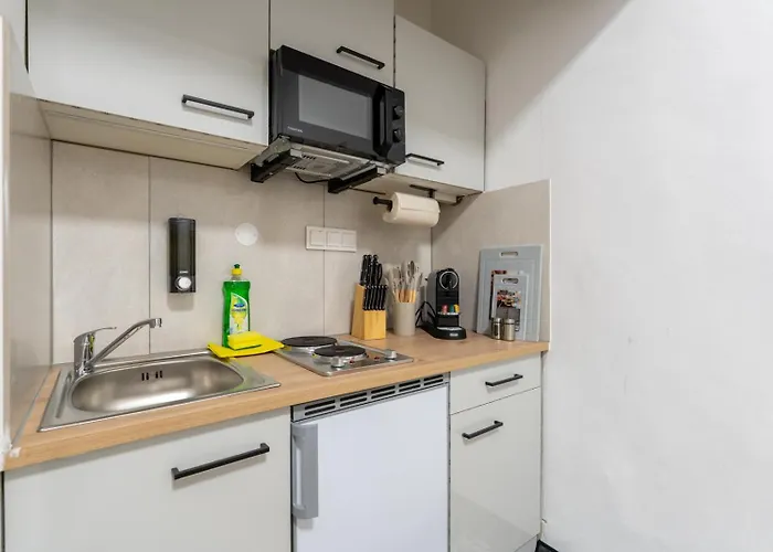 Quiet - 4 Guests - Self Check-in - Netflix - 35m2 *