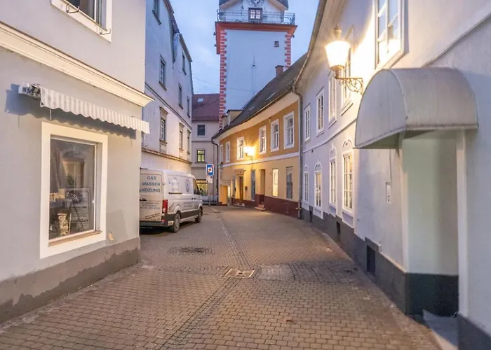 Quiet - 4 Guests - Self Check-in - Netflix - 35m2 Apartment