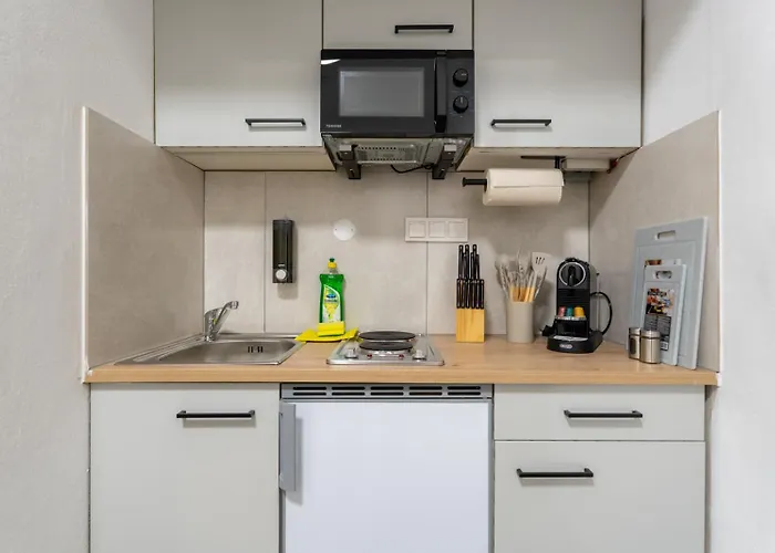 Apartamento Quiet - 4 Guests - Self Check-in - Netflix - 35m2