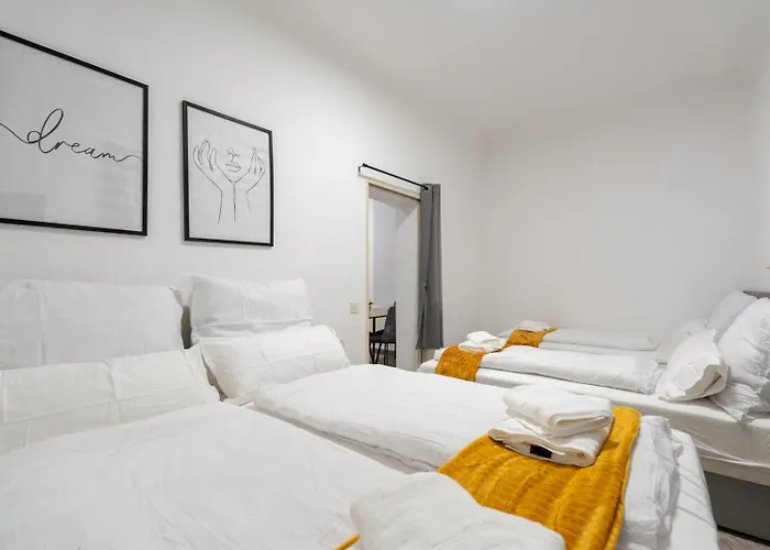 Quiet - 4 Guests - Self Check-in - Netflix - 35m2